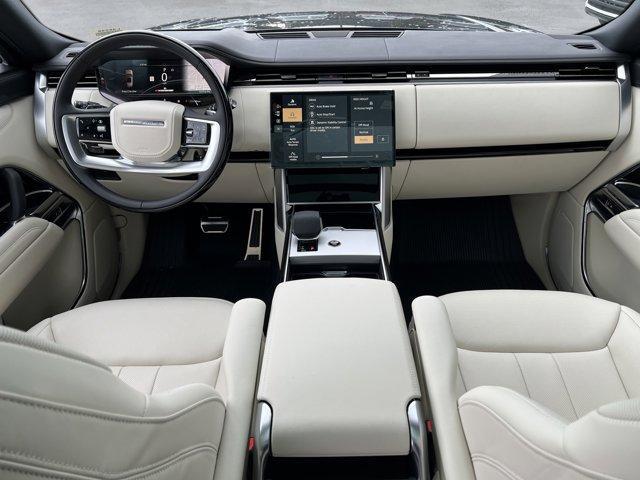 new 2025 Land Rover Range Rover car