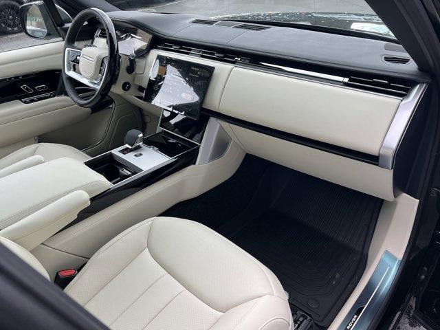 new 2025 Land Rover Range Rover car