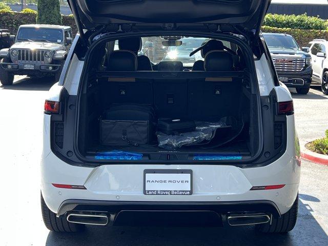 new 2025 Land Rover Range Rover Sport car