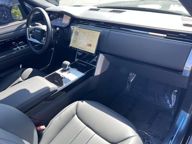 new 2025 Land Rover Range Rover car
