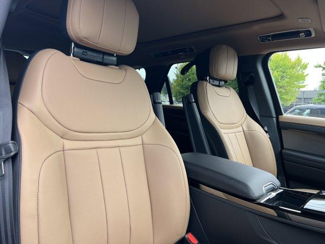 new 2025 Land Rover Range Rover Sport car
