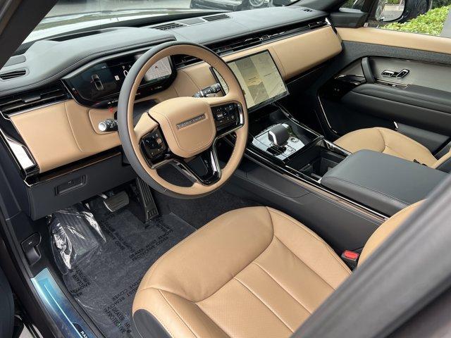 new 2025 Land Rover Range Rover Sport car