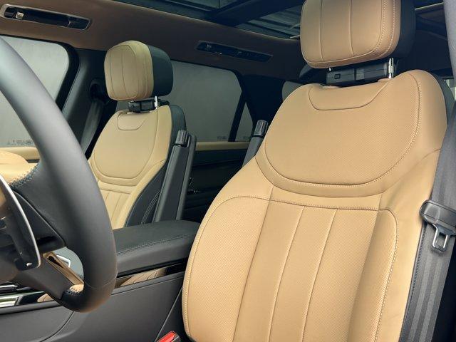 new 2025 Land Rover Range Rover Sport car
