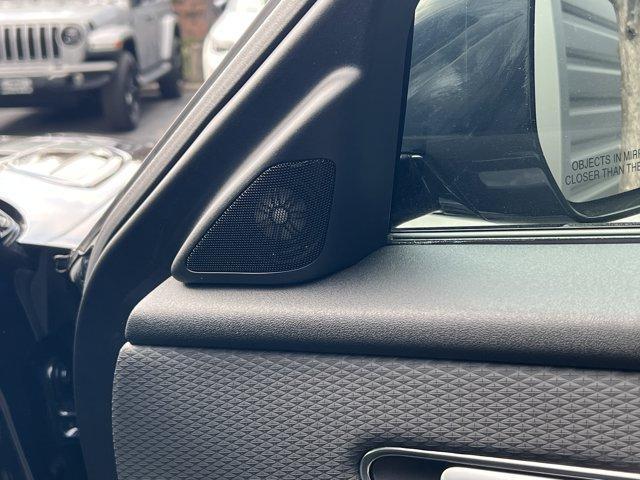 used 2022 Land Rover Range Rover Velar car, priced at $44,498