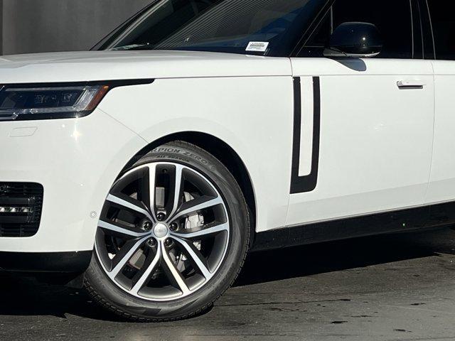 new 2025 Land Rover Range Rover car, priced at $123,104