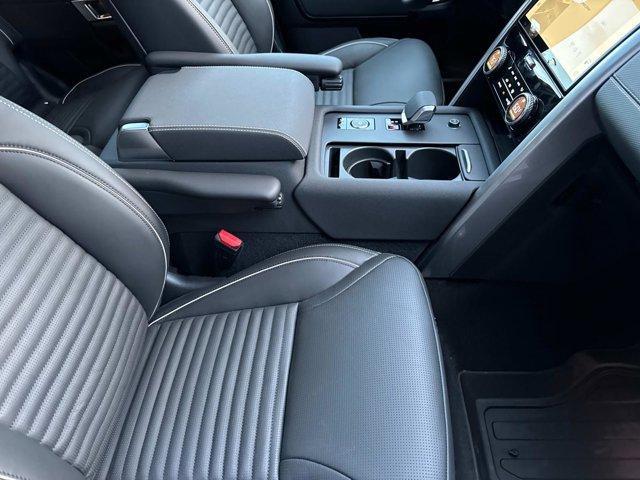 new 2024 Land Rover Discovery car, priced at $72,446