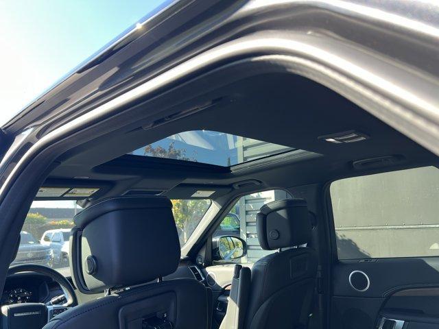 new 2024 Land Rover Discovery car, priced at $69,912
