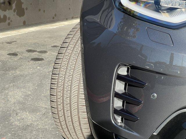 new 2024 Land Rover Discovery car, priced at $69,912