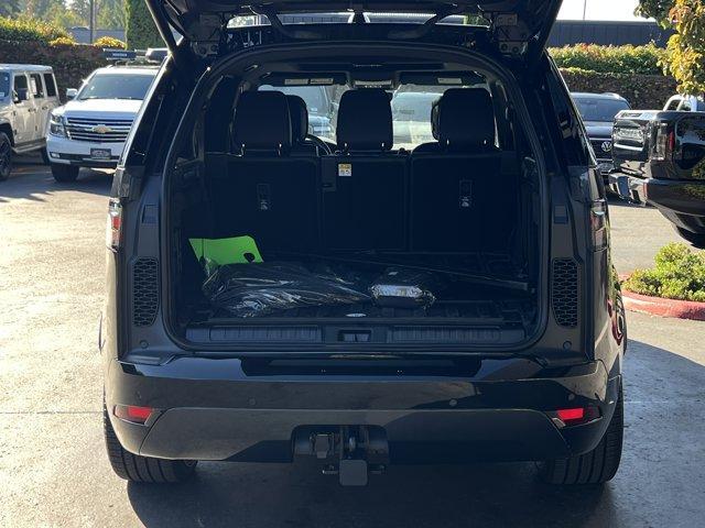 new 2024 Land Rover Discovery car, priced at $69,912