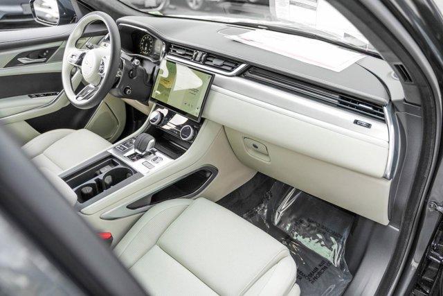 new 2025 Jaguar F-PACE car