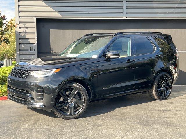 new 2025 Land Rover Discovery car