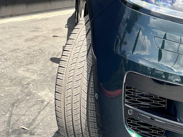 new 2025 Land Rover Range Rover Sport car