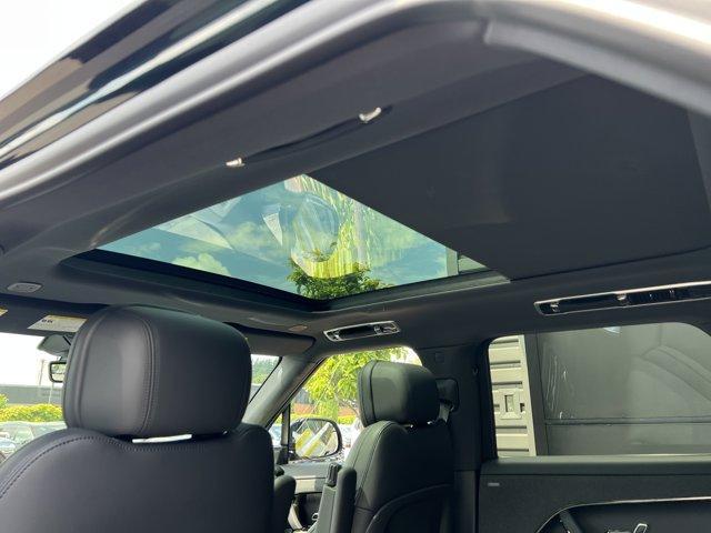 new 2025 Land Rover Range Rover Sport car