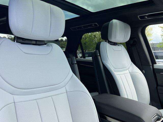 new 2025 Land Rover Range Rover Sport car