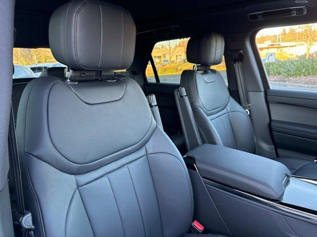new 2025 Land Rover Range Rover Sport car
