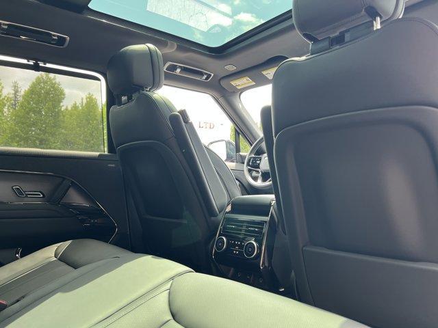 new 2025 Land Rover Range Rover Sport car