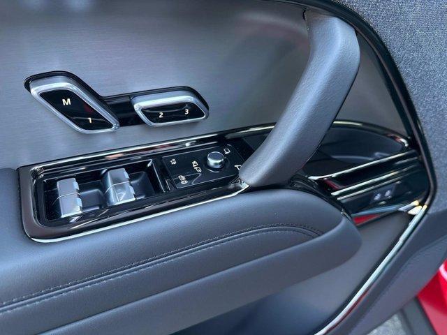 new 2025 Land Rover Range Rover Sport car
