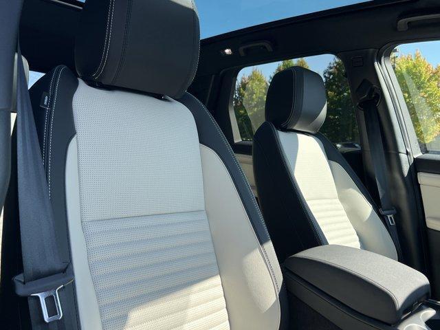 new 2024 Land Rover Discovery Sport car, priced at $55,180