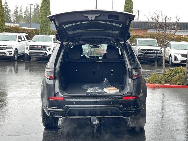new 2025 Land Rover Discovery Sport car