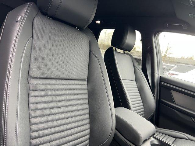 new 2025 Land Rover Discovery Sport car