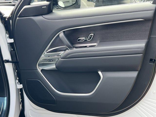 new 2025 Land Rover Range Rover car