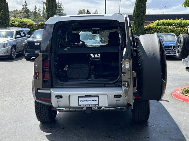 new 2025 Land Rover Defender car