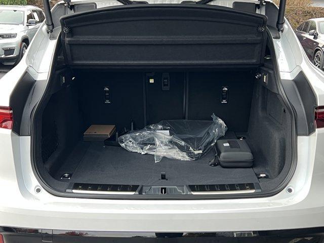 new 2026 Jaguar F-PACE car