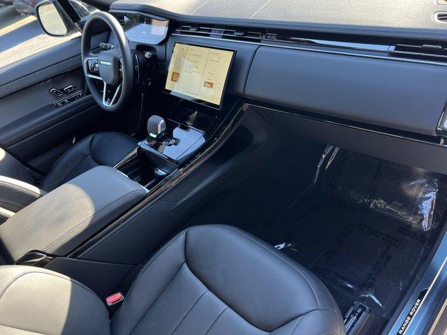 new 2025 Land Rover Range Rover Sport car