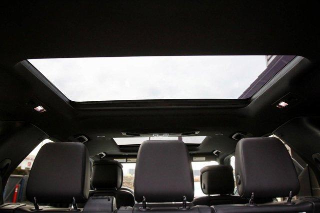 new 2024 Land Rover Discovery car, priced at $81,790
