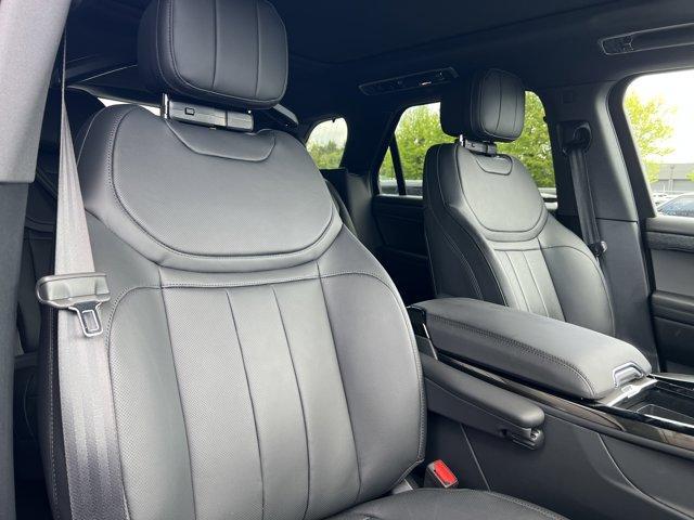new 2025 Land Rover Range Rover Sport car