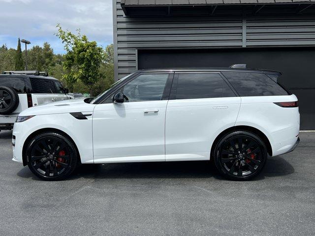 new 2025 Land Rover Range Rover Sport car