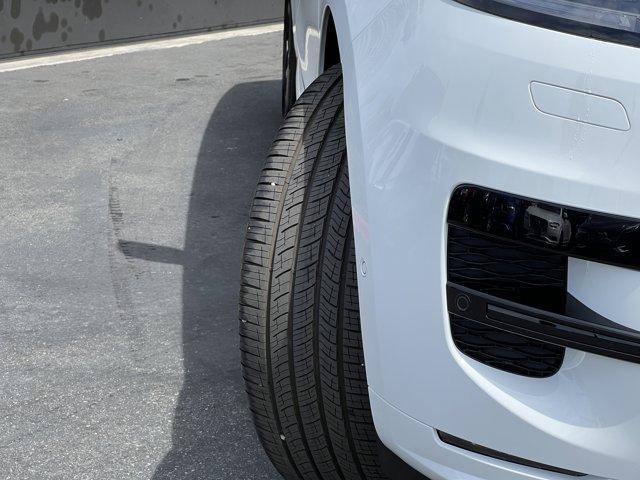 new 2025 Land Rover Range Rover Sport car
