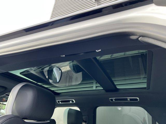 new 2025 Land Rover Range Rover Sport car