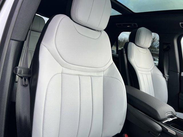 new 2025 Land Rover Range Rover Sport car