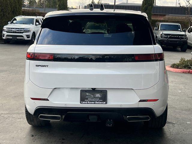 new 2025 Land Rover Range Rover Sport car