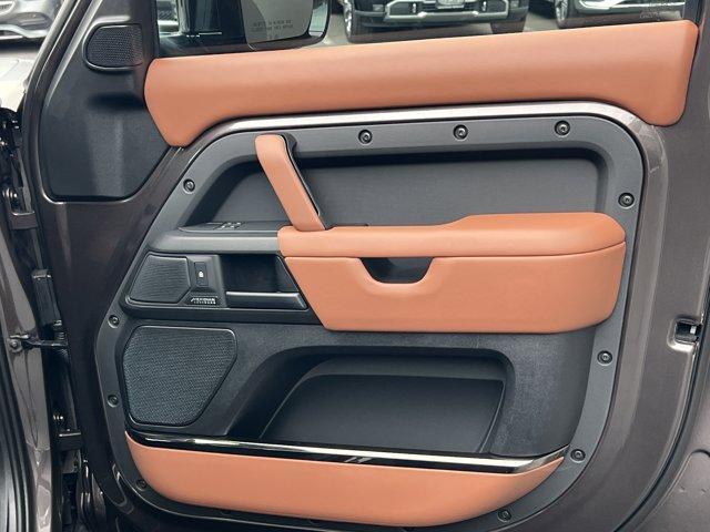 new 2025 Land Rover Defender car