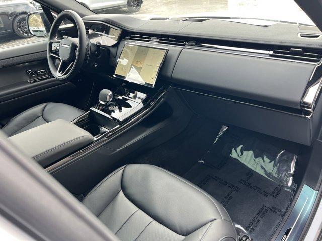 new 2025 Land Rover Range Rover Sport car