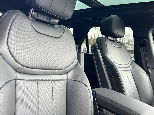 new 2025 Land Rover Range Rover Sport car