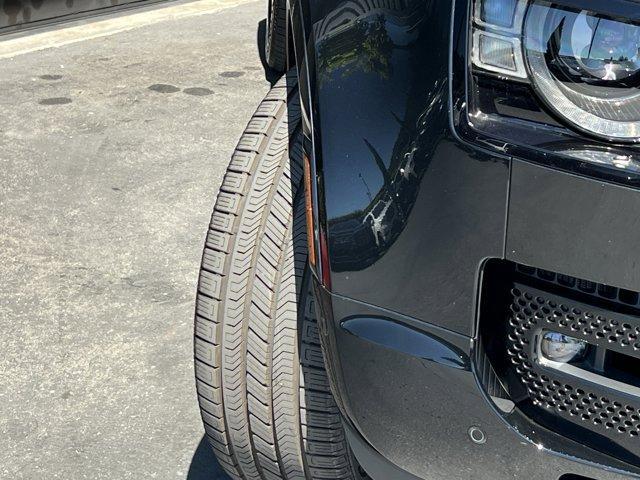 new 2025 Land Rover Defender car