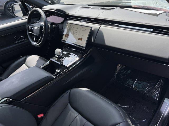 new 2025 Land Rover Range Rover Sport car
