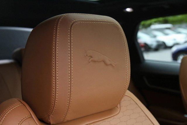 new 2025 Jaguar F-PACE car