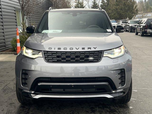 new 2025 Land Rover Discovery car, priced at $70,418