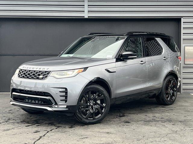 new 2025 Land Rover Discovery car, priced at $70,418