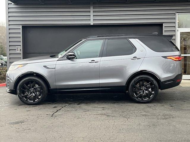 new 2025 Land Rover Discovery car, priced at $70,418