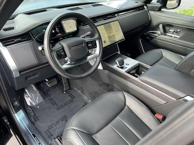 new 2025 Land Rover Range Rover car
