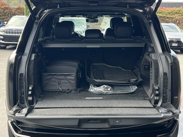 new 2025 Land Rover Range Rover car