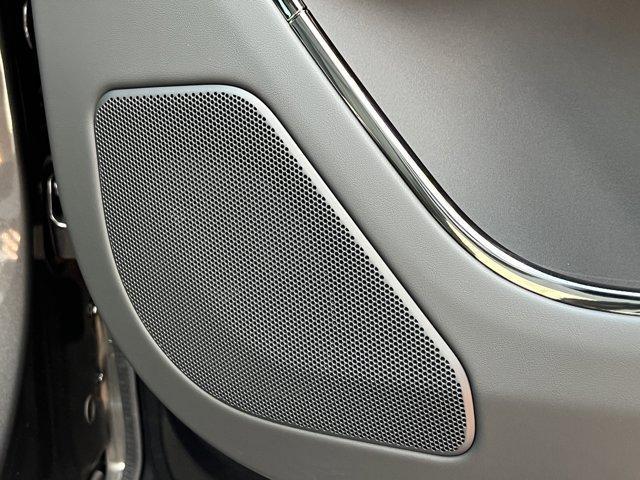 new 2025 Land Rover Range Rover Sport car