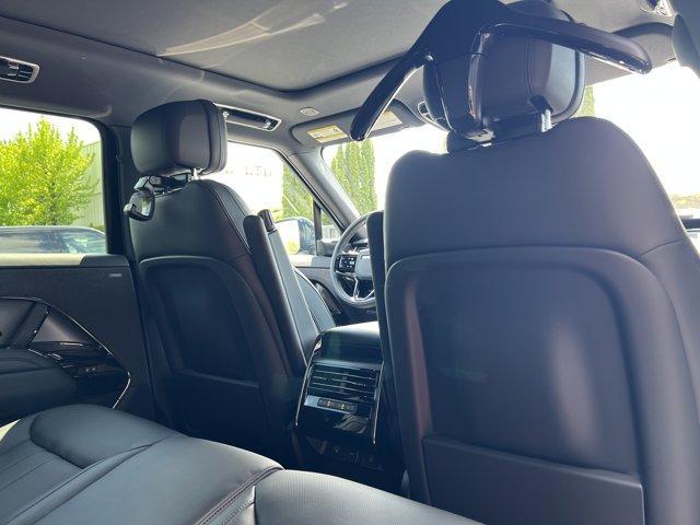 new 2025 Land Rover Range Rover Sport car