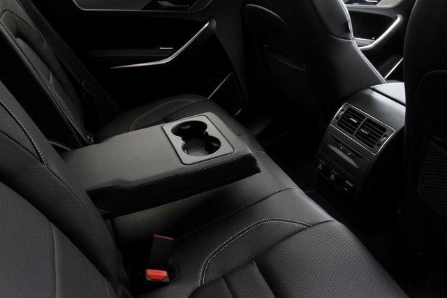 new 2025 Jaguar F-PACE car