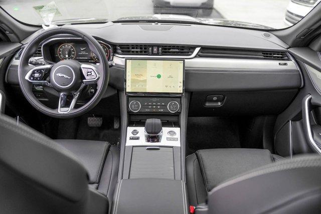 new 2025 Jaguar F-PACE car